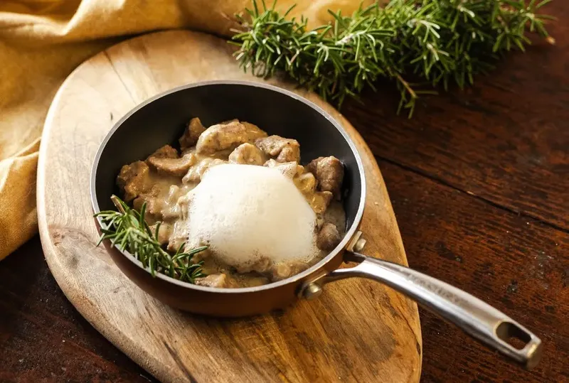 Agnello cacio e ova